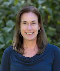 Tina Alt's Instagram, Twitter & Facebook