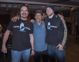 Kim Coates, Danny Trejo and Charlie Hunnam at the Sons of Anarchy benefit  at the Happy Endings bar in Hollywood, for Hurricane Sandy victims. :  r/Sonsofanarchy