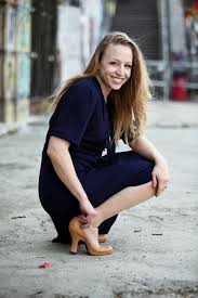 The actress is married to gregor bloéb, her starsign is capricorn and she is now 47 years of age. Nina Proll Osterreichische Schauspielerin Sangerin Und Tanzerin Nina Proll Wurde Am 12 Januar 1 In 2021 Osterreichische Schauspieler Steinbock Sternzeichen Sangerin