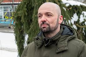 Marc Denault claque la porte de la STS