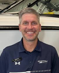 Dan Lauer's Instagram, Twitter & Facebook