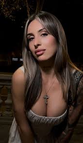 Browse the best onlyfans list - FameRegistry.com