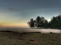 Oceandrive cafe is located at lot 5070,jalan sepat, pantai sepat, 25150 kuantan, pahang, malaysia, near this place are: Pin By Sufyan Jafar On Pantai Sepat Kuantan Celestial Outdoor Kuantan