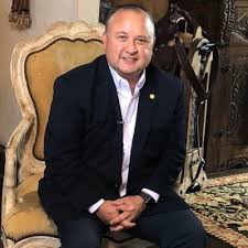 Aaron Alejandro (@Aaron_Alejandro)