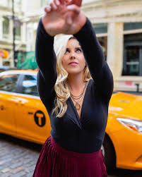 Katie Banks Is This How You Hail A Taxi I Ve Finally Returned To Nyc After Leaving The City More Than Two Months Ago At The Height Of The Pandemic We Re Discover recipes, home ideas, style inspiration and other ideas to try. katie banks is this how you hail a