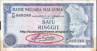Pada uang kertas tersebut terdapat warna gambar, dan cap uang penuh (full bodied money), yaitu uang yang mengandung nilai intrinsik (bahan) dan nilai nominal yang sama. Senarai Duit Rm1 Yang Bernilai Hingga Ribuan Ringgit Sekeping Semak Poket Anda Sekarang Mungkin Anda Ada Seperti Di Cari Ini Suara Marhean