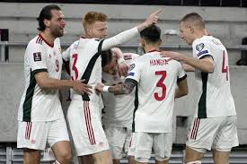 Az őszi folytatásban csak a lelátók nem népesülhettek be (legalábbis a válogatott mérkőzéseken), a. A Magyar Labdarugo Valogatott Megelozte Romaniat A Fifa Vilagranglistan
