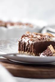 Like this utterly amazing gluten free chocolate cream pie recipe… i'm not gonna tell you how many times i've made this in the last month… this pie fulfills both of those requirements, and doesn't use a lick of refined sugar. Vegan Chocolate Cream Pie No Tofu The Vegan 8