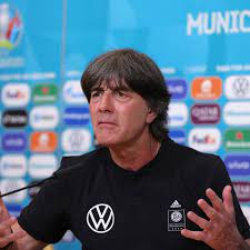 The football player & coach is married to daniela löw, his starsign is aquarius and he is now 61 years of age. Pxn7hltffpafxm