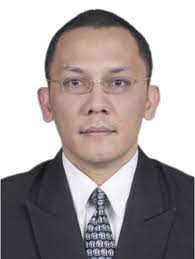 He was born in malang, may 7, 1968. File L T Handoko Lipi Jpg Wikipedia