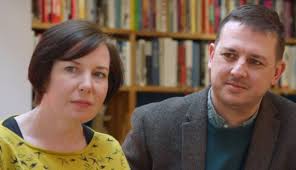 Couple revamp their gloomy 1970s pad