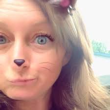 Candi Hart's Instagram, Twitter & Facebook