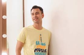 Ahmad wurde in einer reihe von seifenopern, . Raffi Ahmad Announces The Income Of Rafathar S Caretaker Lala Higher Salary Advocates Okezone Celebrity