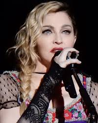 Madonna louise ciccone (/ tʃ ɪ ˈ k oʊ n i /; Madonna Biografie Who S Who