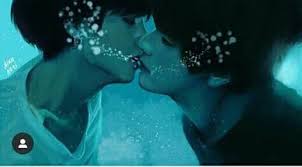  Taekook Underwater Kiss
