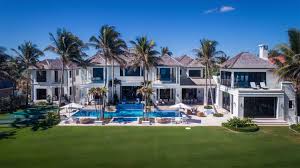 Check out the below article to know the complete information regarding how much is tiger woods networth, and his earnings details. Tiger Woods S Ex Wife Nordegren Sells Florida Manse For 28 6m