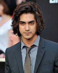 I'm trying to find a good, more 'feminine/androgynous' hairstyle, but my hair is curly, and doesn't grow. Masculine Hairstyles For Long Hair Gender Discussion Asexual Visibility And Education Network