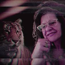 Mizz Boss Lady Brown