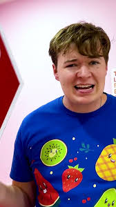 Eric & Ben Ice Cream Machine Disaster Adventure