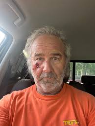 How to manage rope when repelling from a crane for tree cutting?