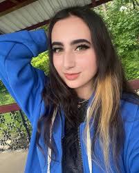 👧🏻 #поставьлайк #лайкизалайки #поставь #лайкивзаимно #лайкиинстаграм  #лайквзаимно #лайкнименя #инстатаг #лайкни #лайкивинстаграме  #лайкивinstagram #liketeam #l4l #likesfortags #likebackteam #liking  #instalikes #likesforlike #likes4likes #liker ...