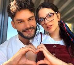 Edward sanda este unul dintre artiștii momentului, fiind atât un solist de succes, cât și compozitor. O PozÄƒ PostatÄƒ De Edward Sanda Pe Instagram A Trezit Curiozitatea Fanilor Unica Md