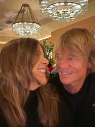 Denise Meneghello added a new photo.