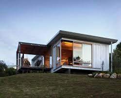 Pin By 2joaniejoan On Visions Of My Manor Beach House Design Small Beach Houses Small House Swoon