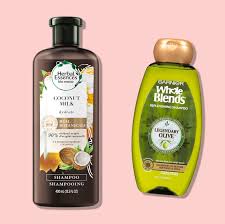 It uses a combination of jojoba , avocado, and coconut oils and shea and cocoa butters. 11 Best Shampoos For Dry Hair 2021 Moisturizing Hydrating Shampoos