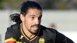 Ryan Edwards: Burton Albion sign Australian midfielder from Hearts