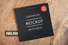 Dai Un Occhiata A Questo Progetto Behance Free Psd Square Brochure Mockup Https Www Behan Square Brochures Brochure Mockup Free Free Business Card Mockup