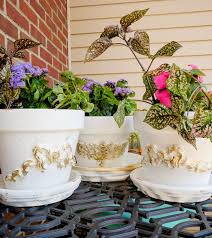 These easy tips will help you choose and plant the best annuals for your outdoor flower pots, and keep them looking wonderful all season long. How To Make Beautiful Applique Clay Flower Pots Sassy Townhouse Living