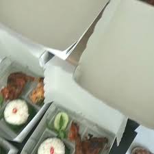 Anda juga bisa menambahkan sesuatu seperti irisan lemon atau kentang untuk menambah cita rasa ayam. Menufavourite Instagram Posts Photos And Videos Picuki Com