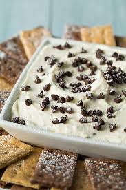 Cannoli Dip Recipe This Dip Is So Divine It S Light And Fluffy And Perfectly Creamy Desserts Sweet Dips Food