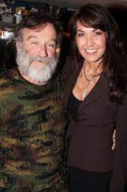 Robin Williams : retour sur sa lune de miel très parisienne avec Susan, 3  ans avant sa mort