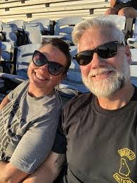 Barry Bonner's Instagram, Twitter & Facebook