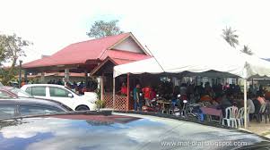 Untuk kamu yang punya rencana berkunjung ke semarang dalam waktu dekat, jangan lupa juga untuk mencicipi gurame sambal matahnya yang recommended dan best sellernya waroeng kaligarong. Mat Drat Tempat Makan Best Dan Sedap Di Langkawi