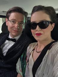 The mailman dropped by with a most welcome delivery☀️ I am so happy to  finally hold this one in my hands 💚 @recordingacademy @dgclassics  @tarnowrecordingproducer @christianbadzura @arianekunstler