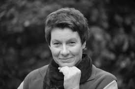 Hebamme Natalie Evers