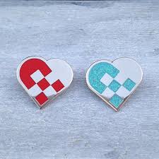 Danish Heart Pins 2 Colors Heart Enamel Pin Christmas Hearts Heart Decorations