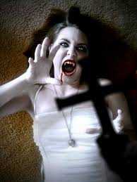 Deviantart is the world's largest online social community for artists and art enthusiasts, allowing people to connect through the. Apotropaics Items Able To Ward Off Revenants Are Common In Vampire Folklore Garlic Is A Common Example A Branch Of Wild Rose And Vampiros Vampiro Dracula