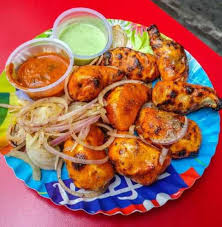 9 Best Momos Places In West Delhi To Check Out | So Delhi