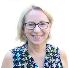 Suzanne Langley's Instagram, Twitter & Facebook