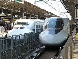 It is a collection of video taken of the shinkansen in 2017. ç‚ºä»€éº¼æ˜Žæ˜Žæœ‰é«˜é€Ÿçš„æ–°å¹¹ç·šä¸å è¦é¸æœ€æ…¢çš„å æ—¥æœ¬é›†åˆ Line Today