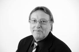 Nachruf: Zum Tod von Auslandredaktor Walter Brehm