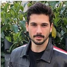 KASTAMONULU OYUNCU DENİZ CAN AKTAŞ'IN YILDIZI PARLAMAYI SÜRDÜRÜYOR