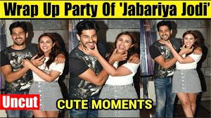 Jabariya Jodi Wrap Up Party With Star Cast Parineeti Chopra Sidhar Star Cast Parineeti Chopra It Cast Sidharth malhotra, parineeti chopra, sanjay mishra, aparshakti khurana, ruslaan mumta. jabariya jodi wrap up party with star