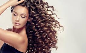 كيف أسوي شعري كيرلي إليك 5 طرق طبيعية مجلة حرة Horrah Magazine