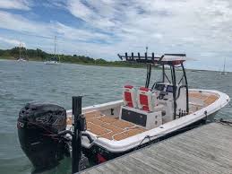 Check Out This New 2018 Blue Wave 2800 Pure Hybrid For Sale In Goldsboro Nc View This Bay Boats And Other Bay Boats Fishing Boats For Sale Bay Boats For Sale