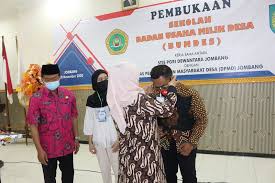 Profil bumdes klampok makmur jaya kecamatan godong kabupaten grobogan. Pembukaan Sekolah Bumdes Di Stie Pgri Dewantara Jombang Berjalan Dengan Lancar Stie Pgri Dewantara Jombang
